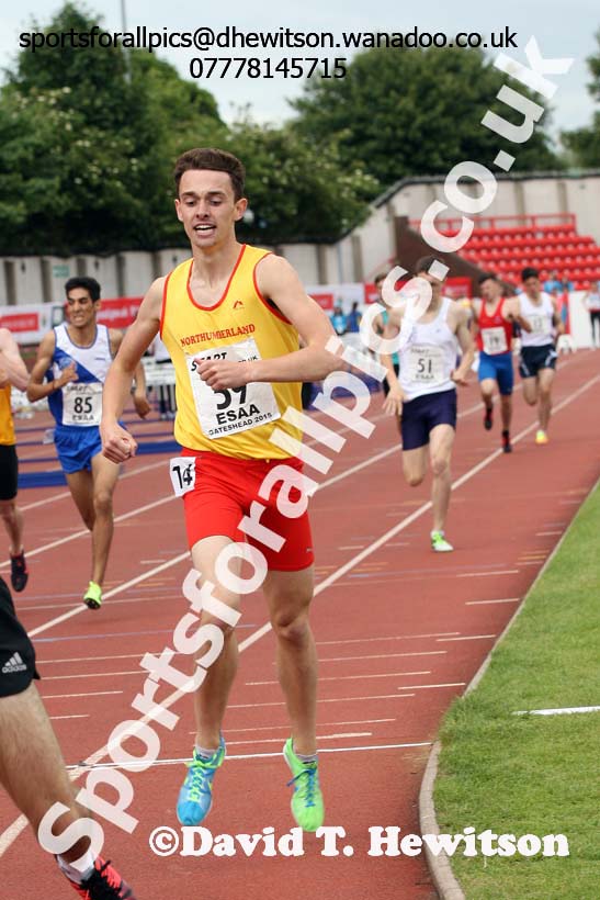 Senior boys 1500 metres, 2015 English Schools, Gateshead. Photo: David T. Hewitson/Sports for All Pics